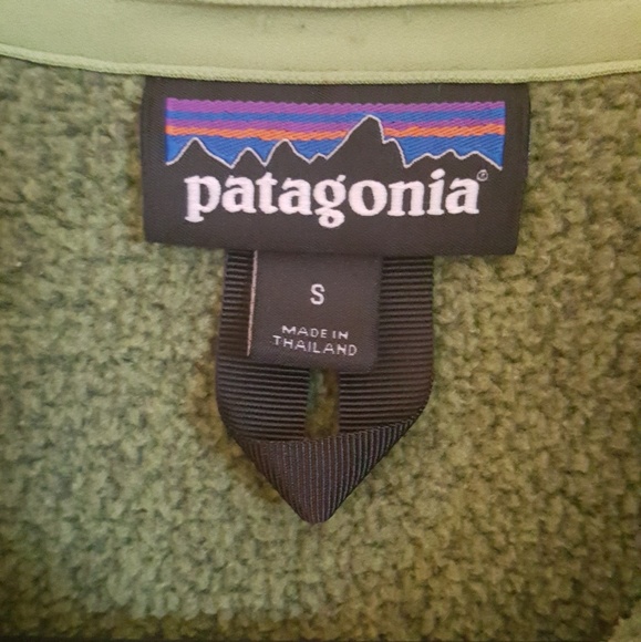Patagonia Better Sweater sz small, green, 1/4 zip - Picture 3 of 3